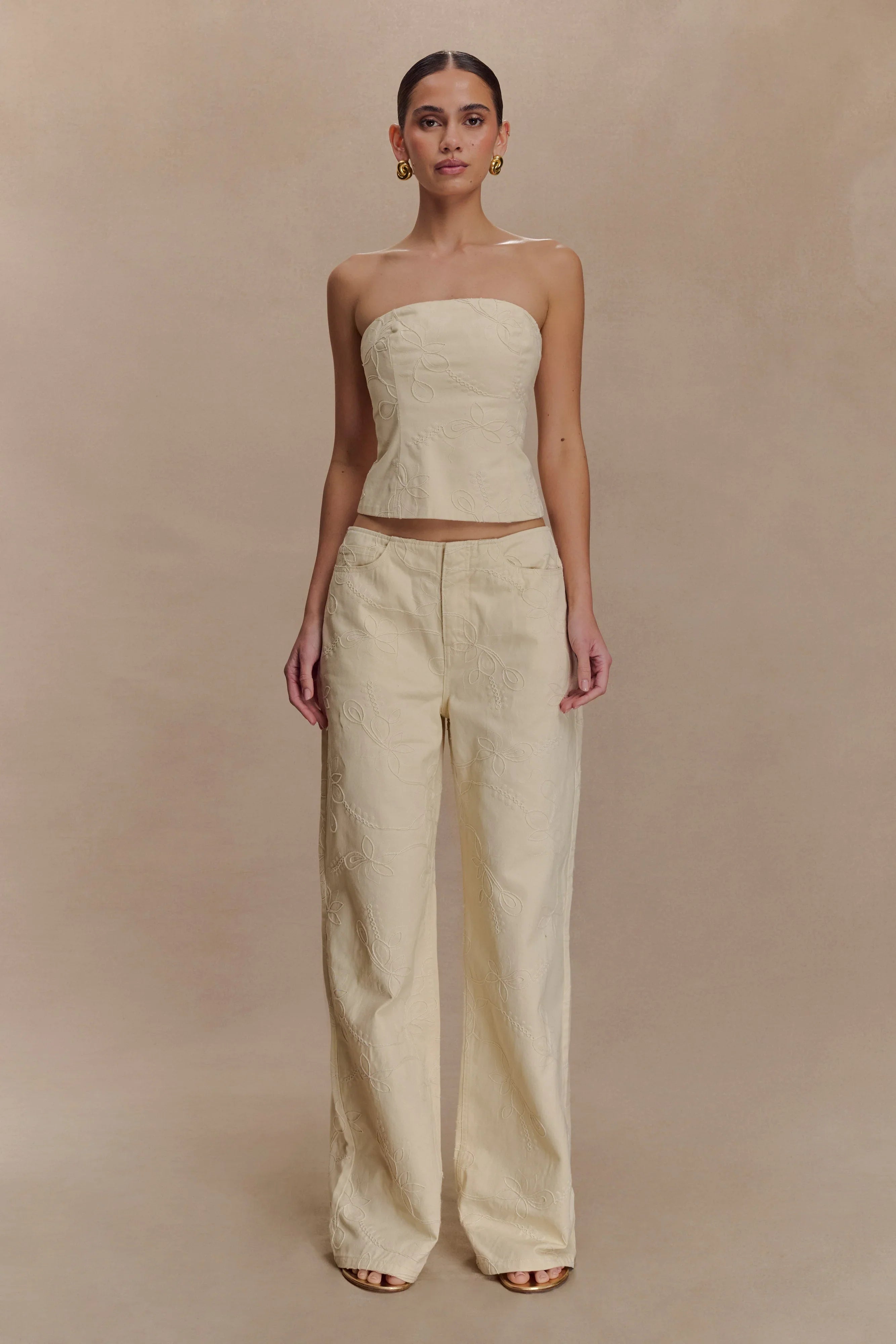 Ebony Embroidered Denim Jeans Cream
