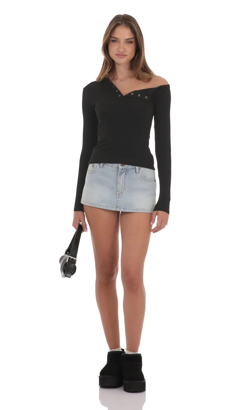 Ribbed Off Shoulder Top in Black