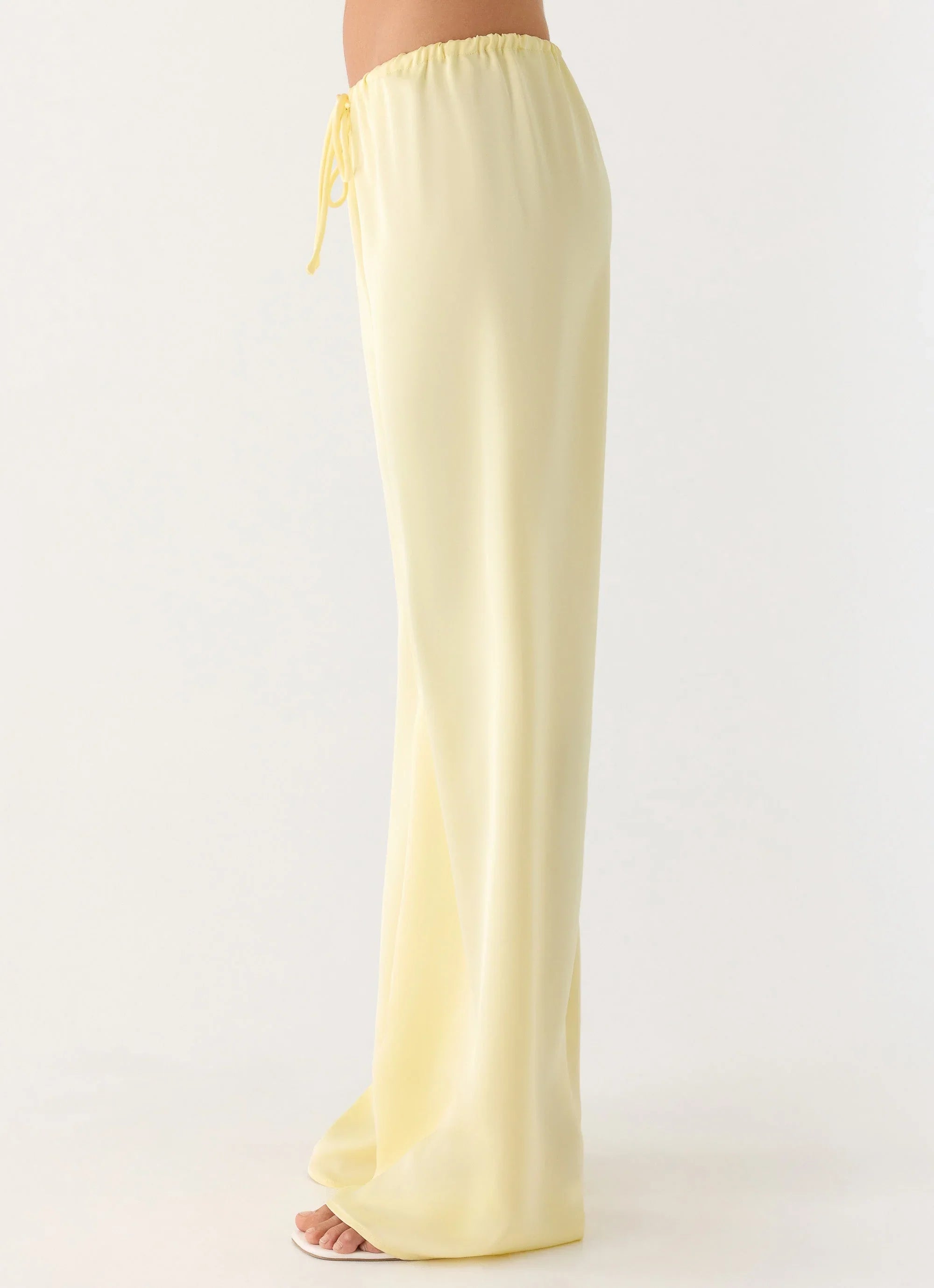 Deacon Low Rise Pants Yellow